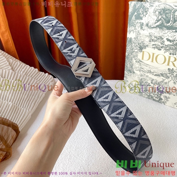 # Ʈ D2362066-1  4cm