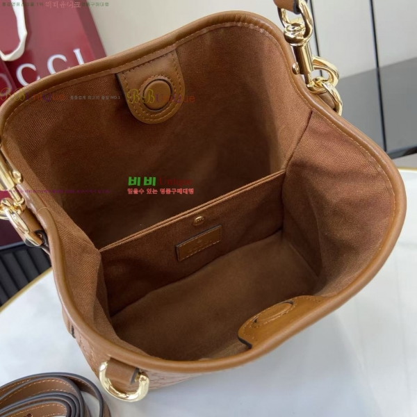 # GG   Ŷ 815118-522