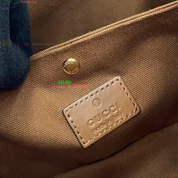 # GG   Ŷ 815118-522