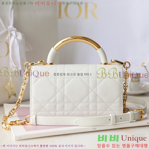 #   ũα ̴ M4401-502