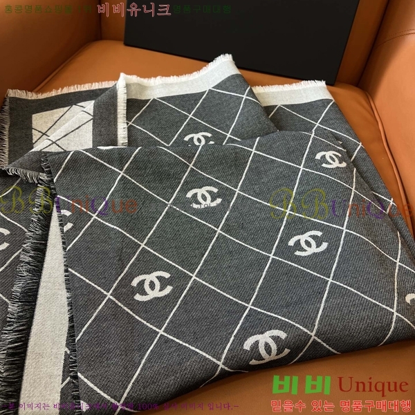 #* ÷/ī C8664865-2