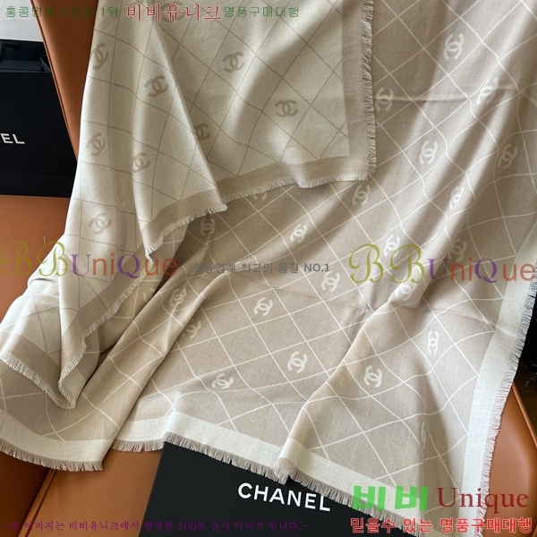#* ÷/ī C8664865-1