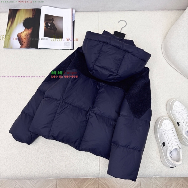  **  ٿ е MAXM230823-9