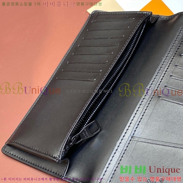 #̺ ¥  M61697-305