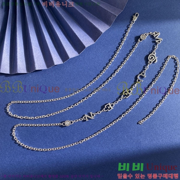 ˷  AWQ81204-1