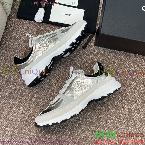 * Ŀ 34D866588-1