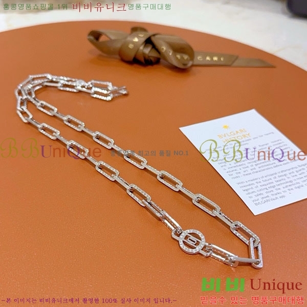  Ұ  BV113403-6