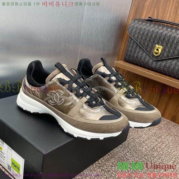 * Ŀ 34D866588-4