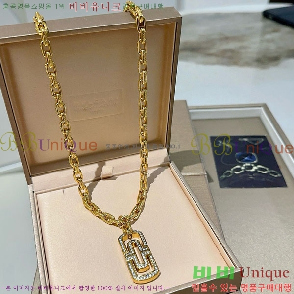  Ұ  BV113403-9