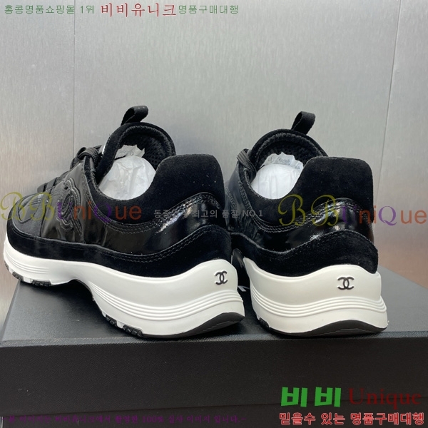 * Ŀ 34D866588-7
