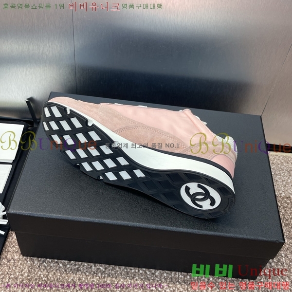 * Ŀ 35D866570-3
