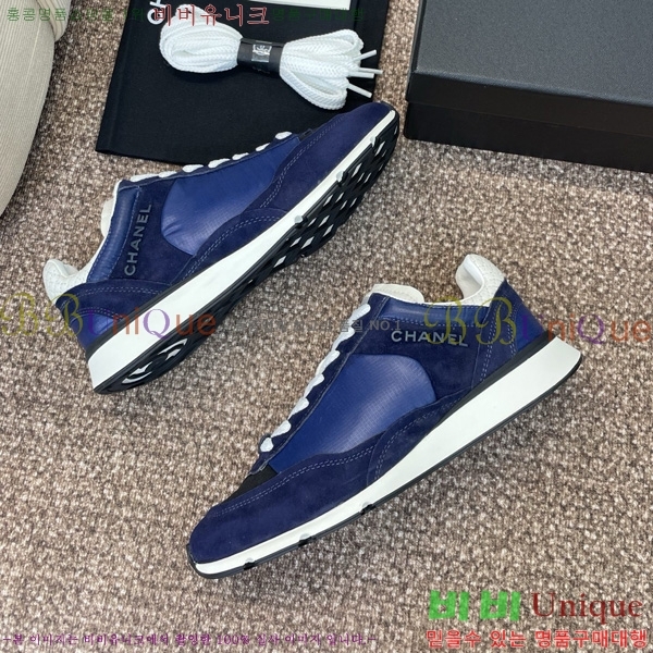 * Ŀ 35D866570-4
