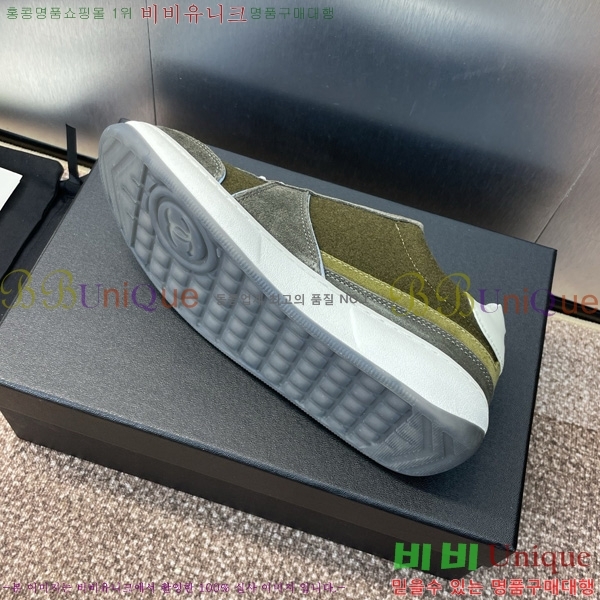 * Ŀ 32D866575-3