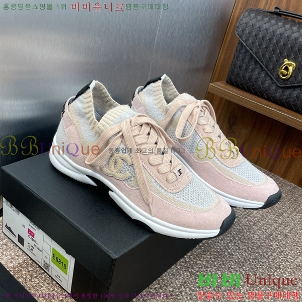 * Ŀ 32D866577-2