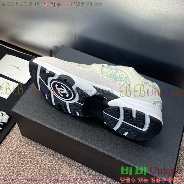 * Ŀ 33D866578-2