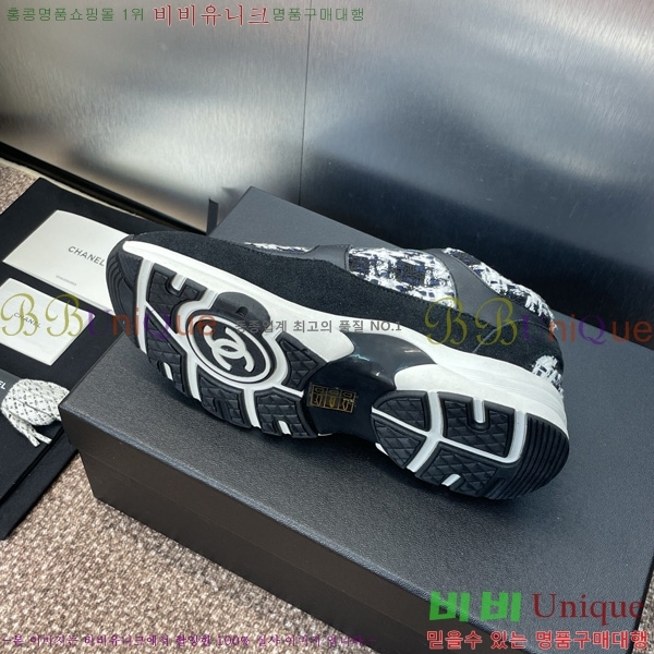 * Ŀ 33D866578-6