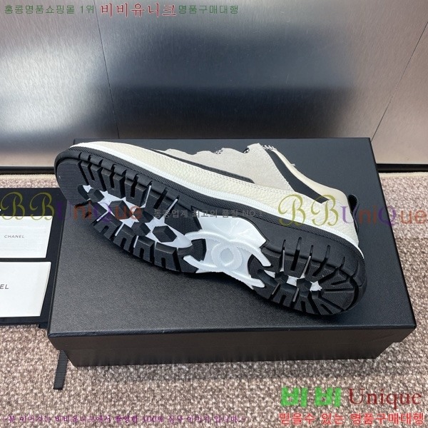 * Ŀ 34D866583-1
