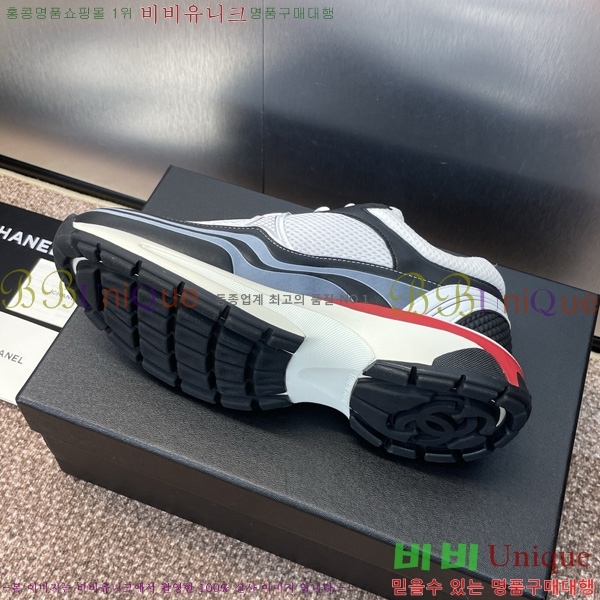 * Ŀ 38D866584-5