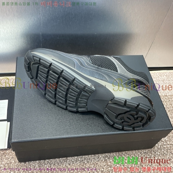 * Ŀ 38D866584-7