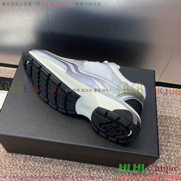 * Ŀ 38D866584-11