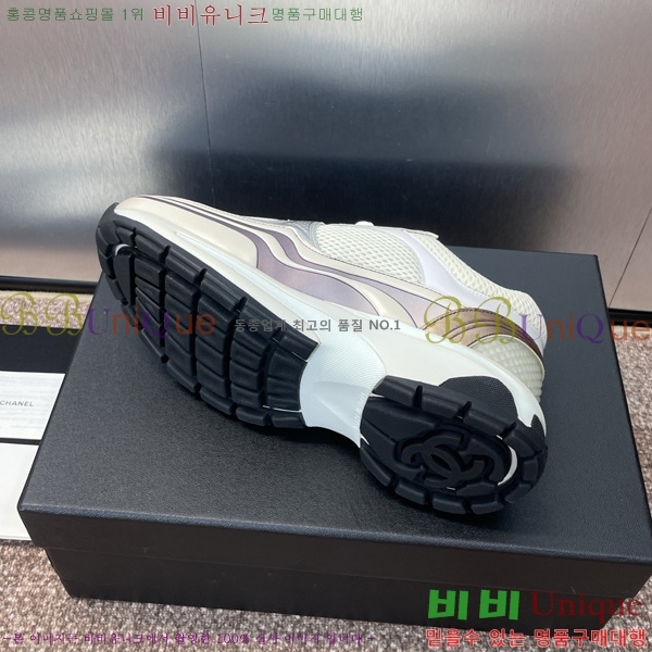 * Ŀ 38D866584-12