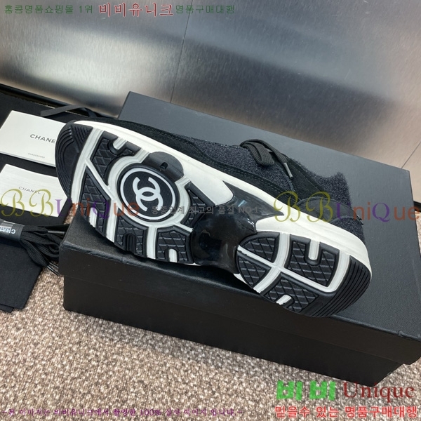 * Ŀ 32D866586-2
