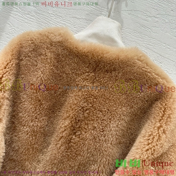   þ   CE18456540-3