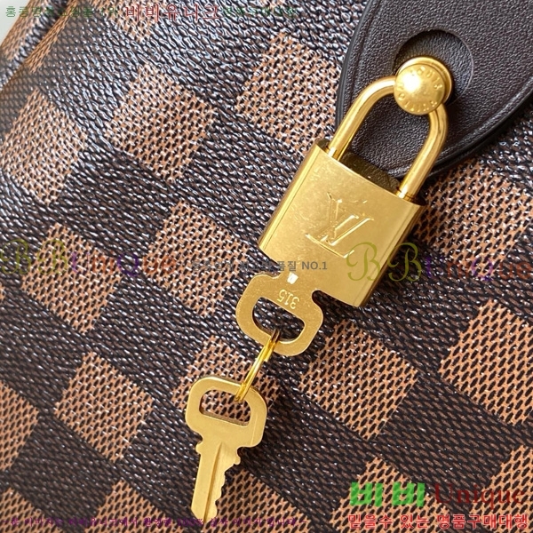 #̺ ǵ 25 ݵѸ N40772-100