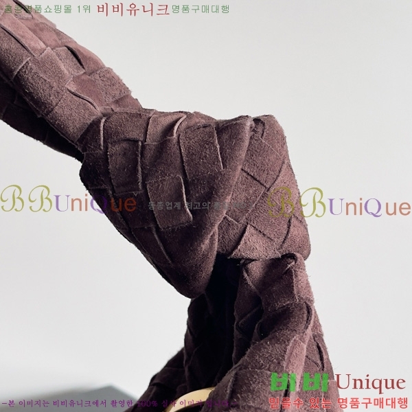 #װ Ÿ Ʋ  600261-301