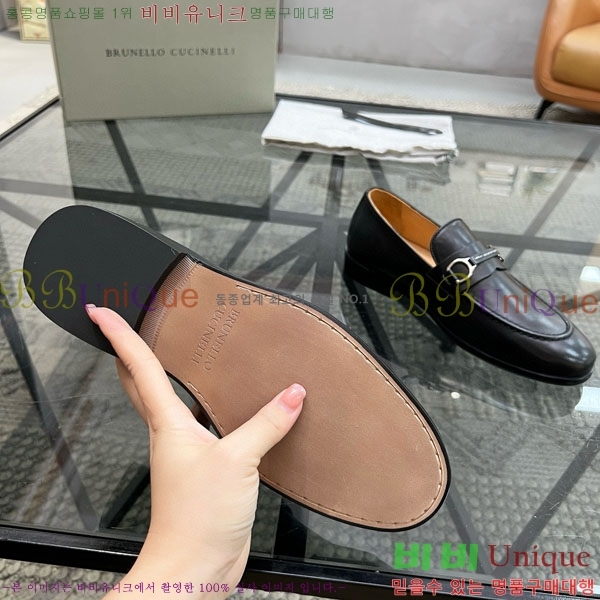  ڷ ġڸ / B6690511-4