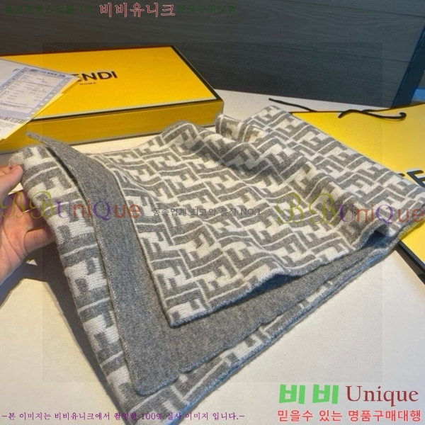 # ÷/ī FF007902-2