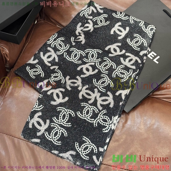 #* ÷/ī C8664852-1
