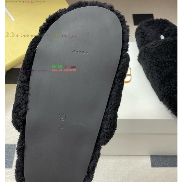  * þ   26TR25102295-2