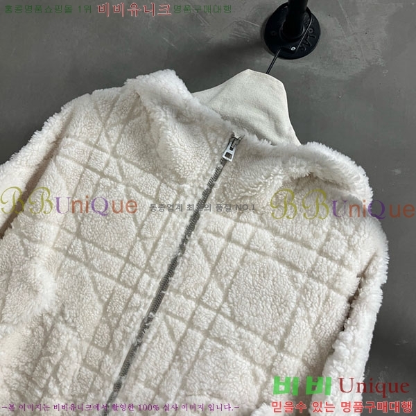   þ   DO3634560-17