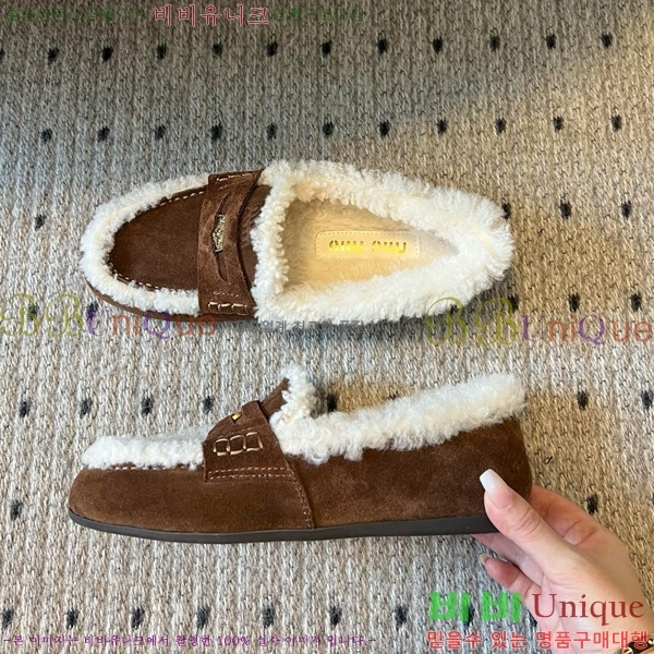  ̿** þ   30MU25102297-1