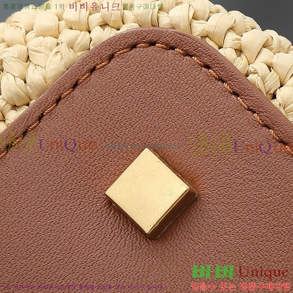 #ζ LE 37  749036-4001