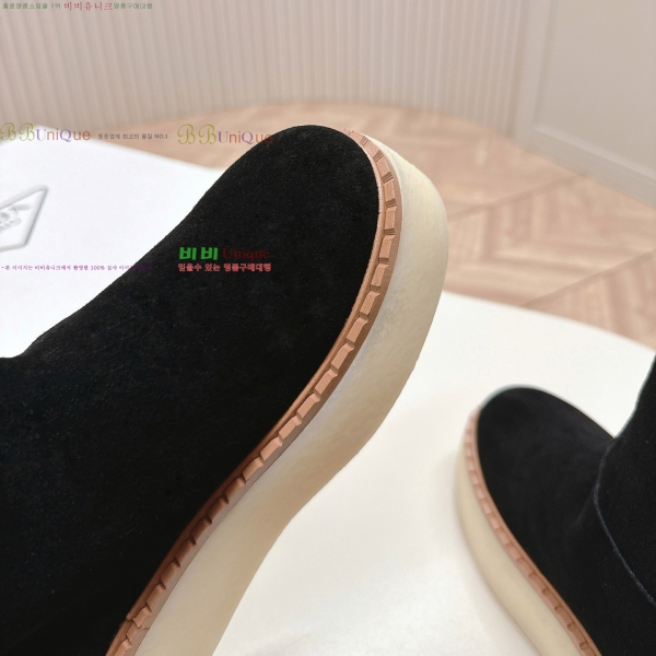  * ̵  46FY25102815-2