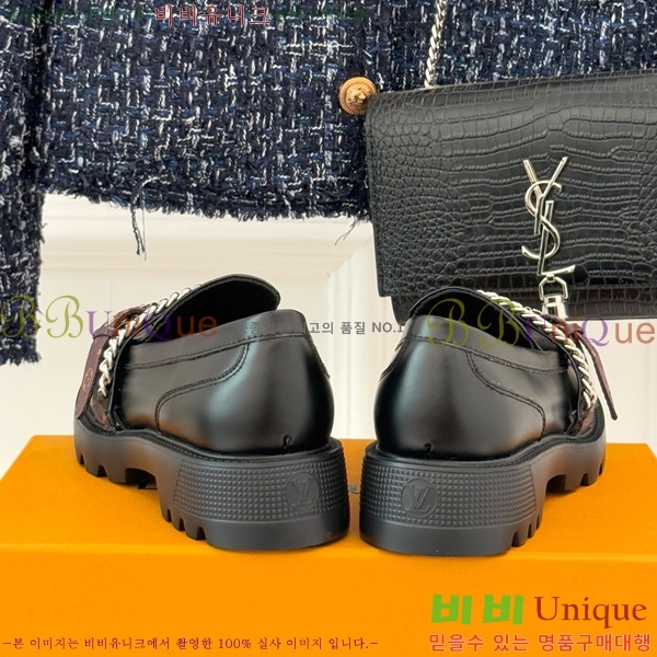  ** Ŭ  36L25102742-2