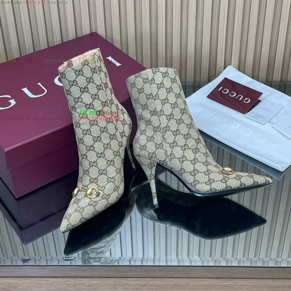   Ȧ Ŭ  41D25101811-6  10.cm