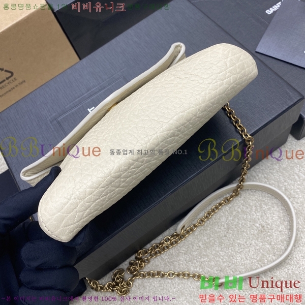 #ζ ī ü  819271-205