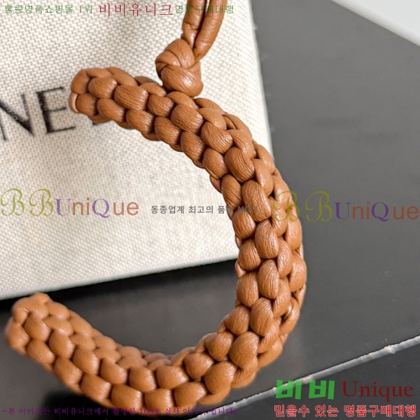 #װŸ  C  844672-103