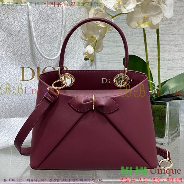 # ٺ  žڵ M0737-102