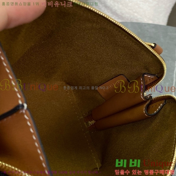 # Ʈ ü Ŭġ 10E382-1001