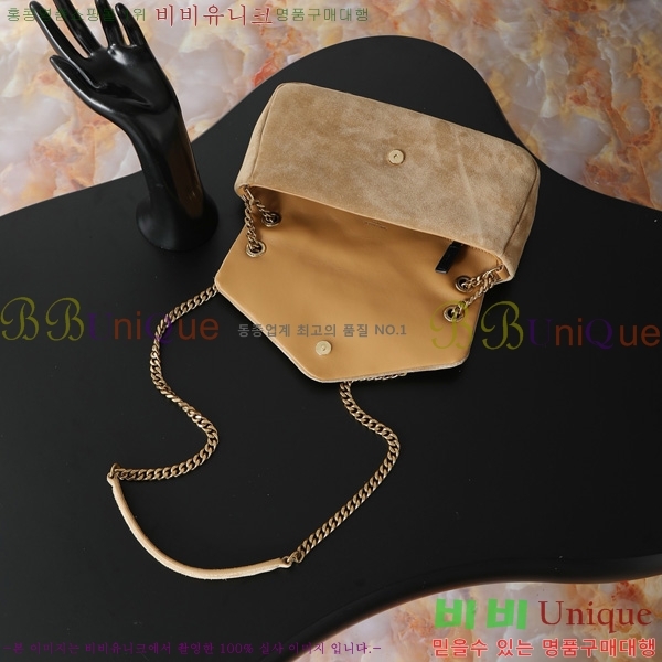 #ζ Į   734153-2001