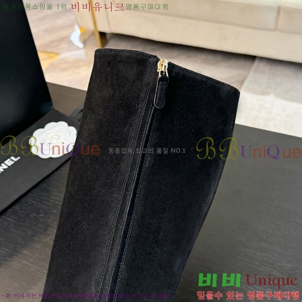  *   8CM 49FY752637-4