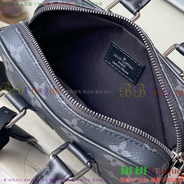 #̺   ť  M82770-1001