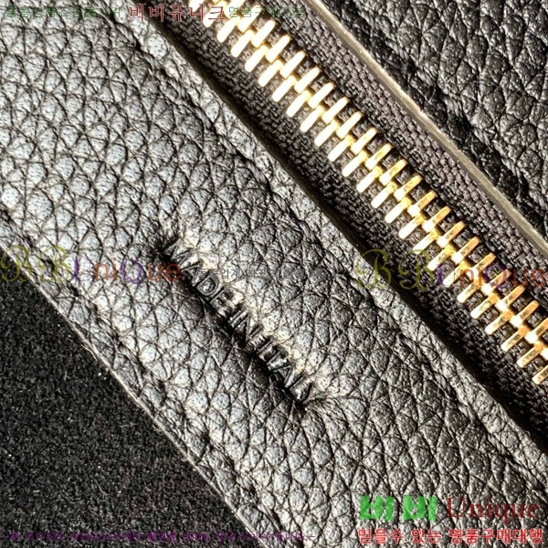 #  īٽ   189023-203