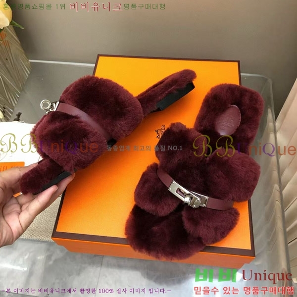 ޽   þ  W861001-1