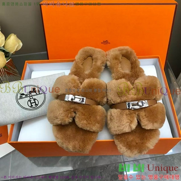 ޽   þ  W861001-4