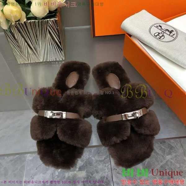 ޽   þ  W861001-3